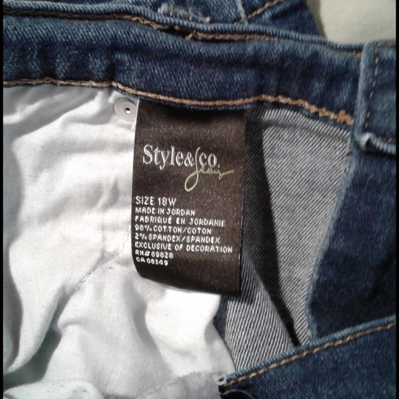 Jeans - Style & Co Woman, Easy Fit, Straight Leg - Picture 8 of 8